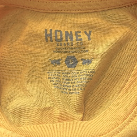 NWT HONEY BRAND CHARLIE BROWN TEE YELLOW Men’s Small Unisex Zumiez - Picture 6 of 6